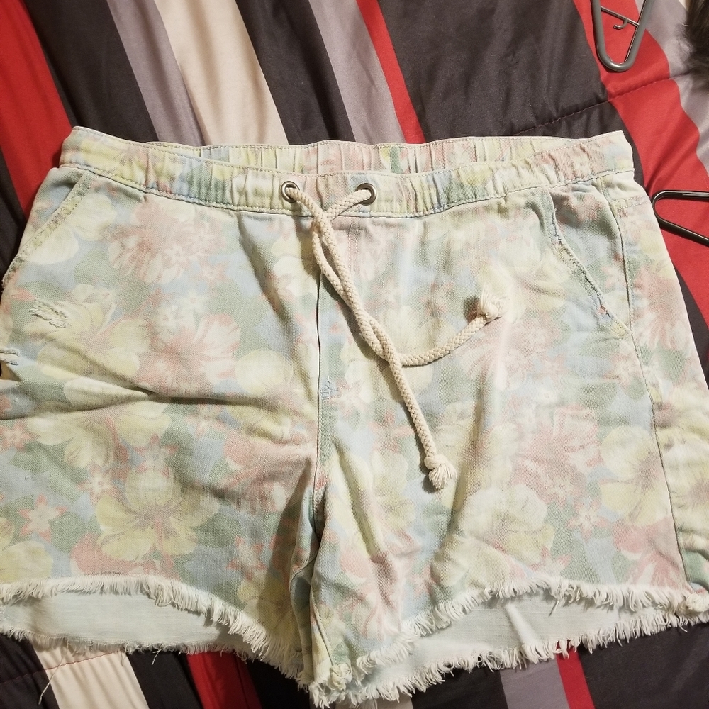 Women's Aerie shorts